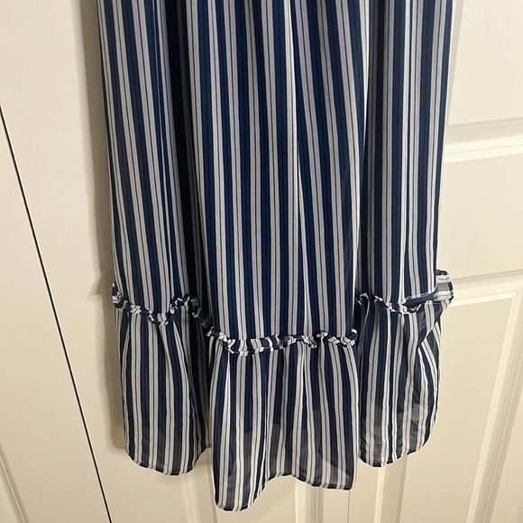 Who What Wear Women’s Striped Maxi Dress Size Large - Picture 4 of 9